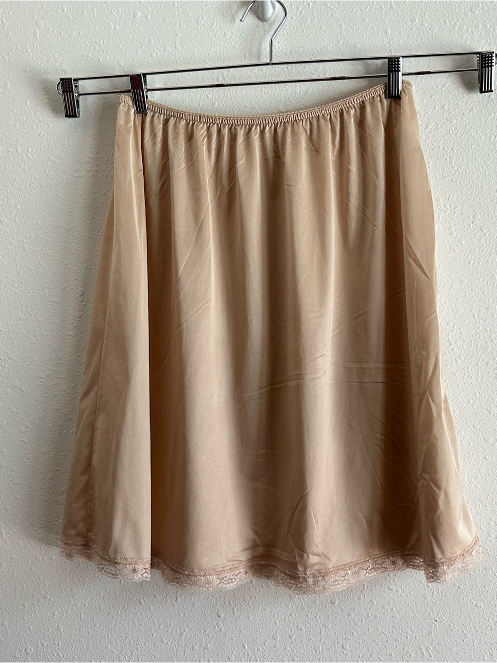 Velrose Half Slip Under Skirt Beige Size 3X Nylon Lace Trim Y2K Modest 24" Long
